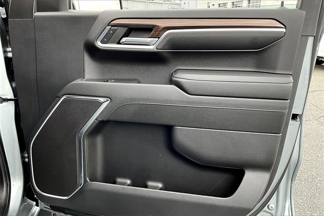 2024 Chevrolet Silverado 1500 RST - Photo 12