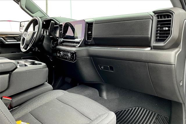 2024 Chevrolet Silverado 1500 RST - Photo 13