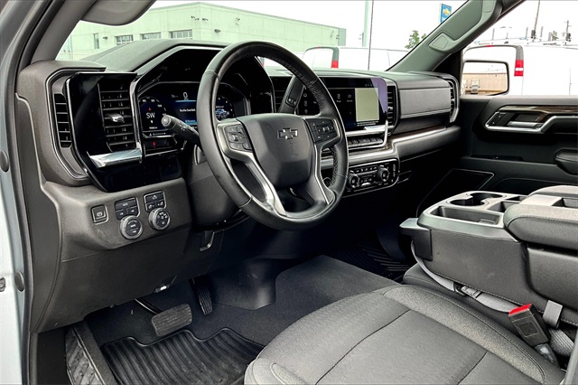 2024 Chevrolet Silverado 1500 RST - Photo 8