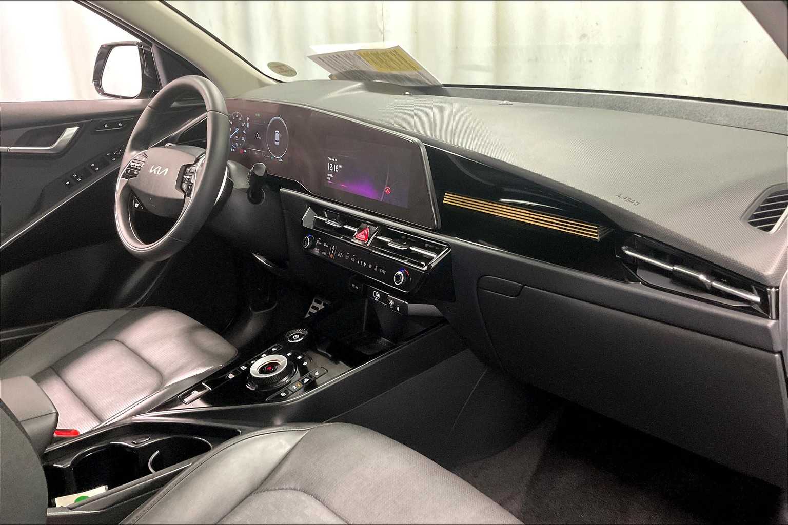 2025 Kia Niro EV Wave - Photo 14