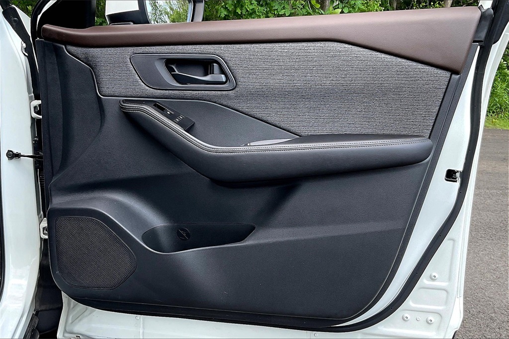 2021 Nissan Rogue S - Photo 25