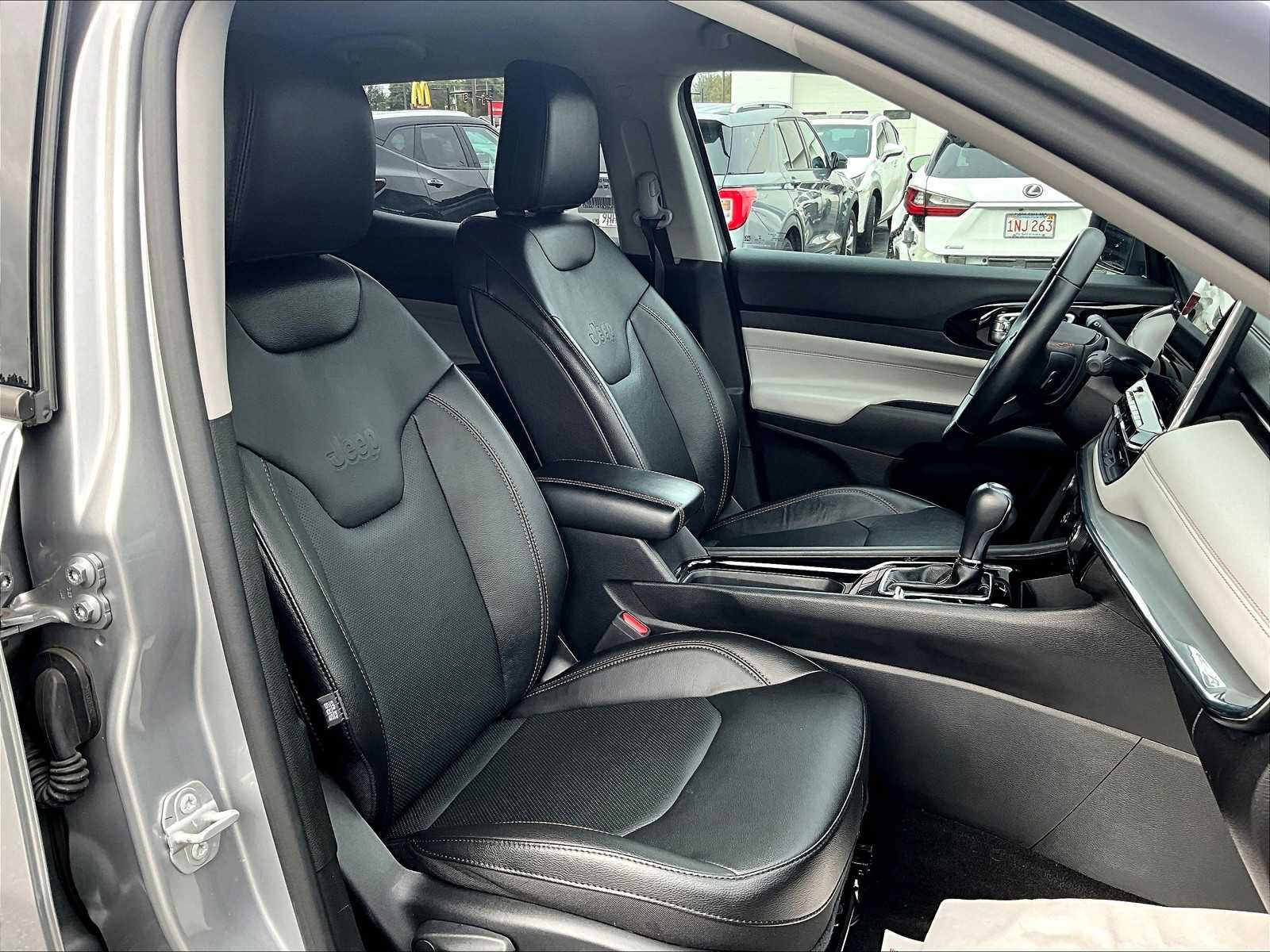 2022 Jeep Compass Limited - Photo 11