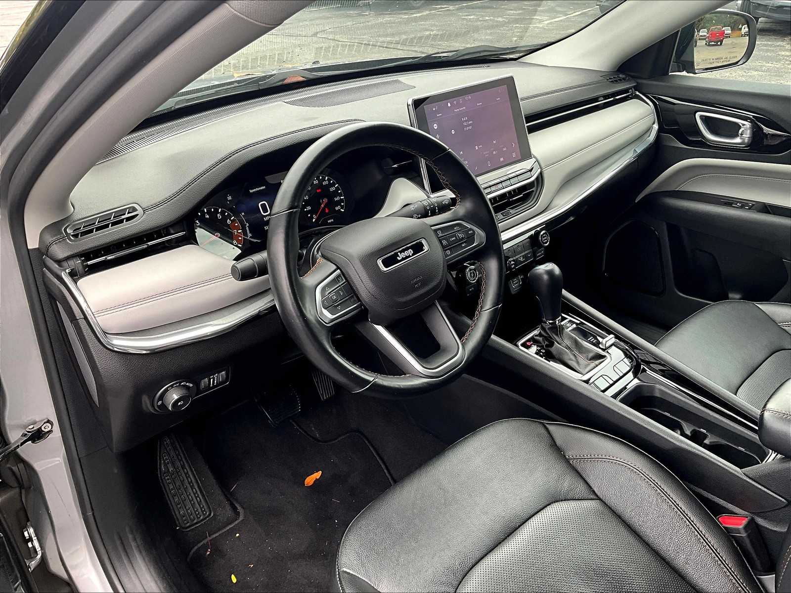2022 Jeep Compass Limited - Photo 8