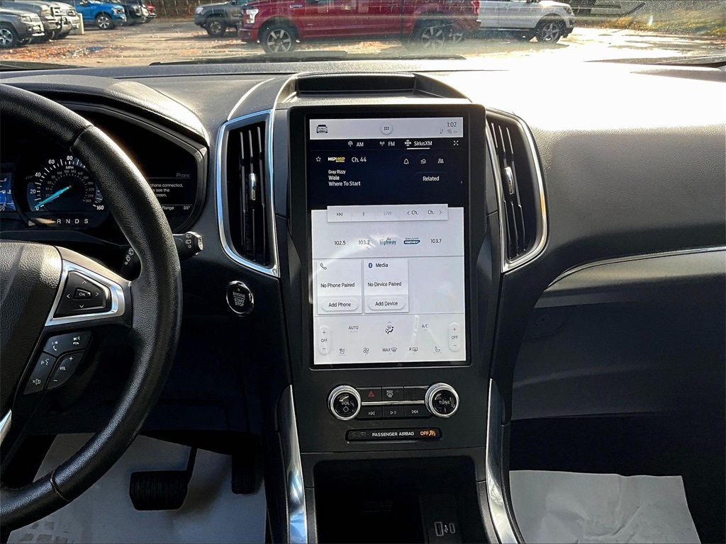 2022 Ford Edge Titanium - Photo 18