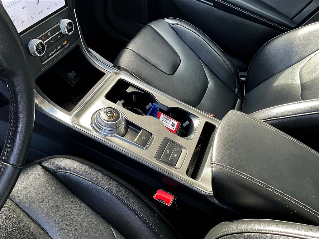 2022 Ford Edge Titanium - Photo 20