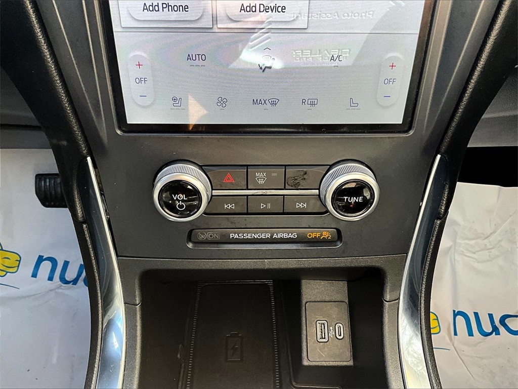 2022 Ford Edge Titanium - Photo 26