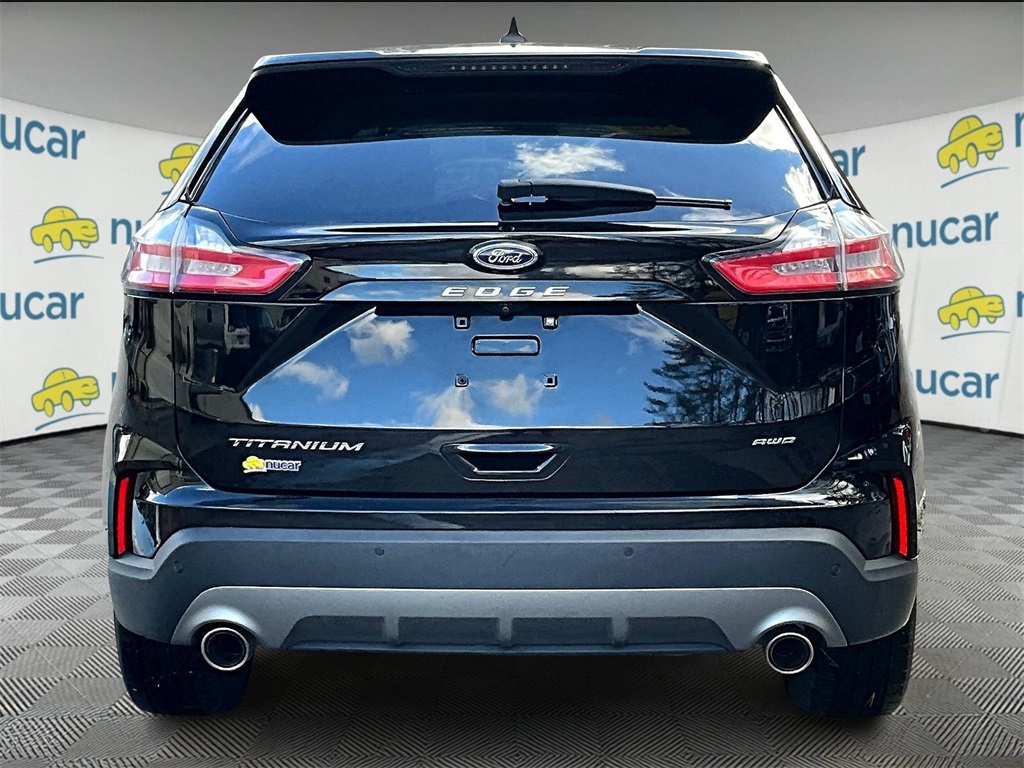 2022 Ford Edge Titanium - Photo 5
