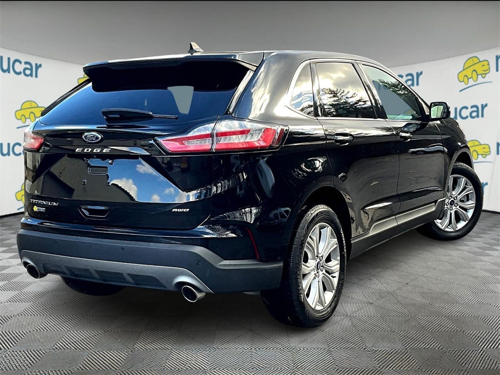 2022 Ford Edge Titanium - Photo 6