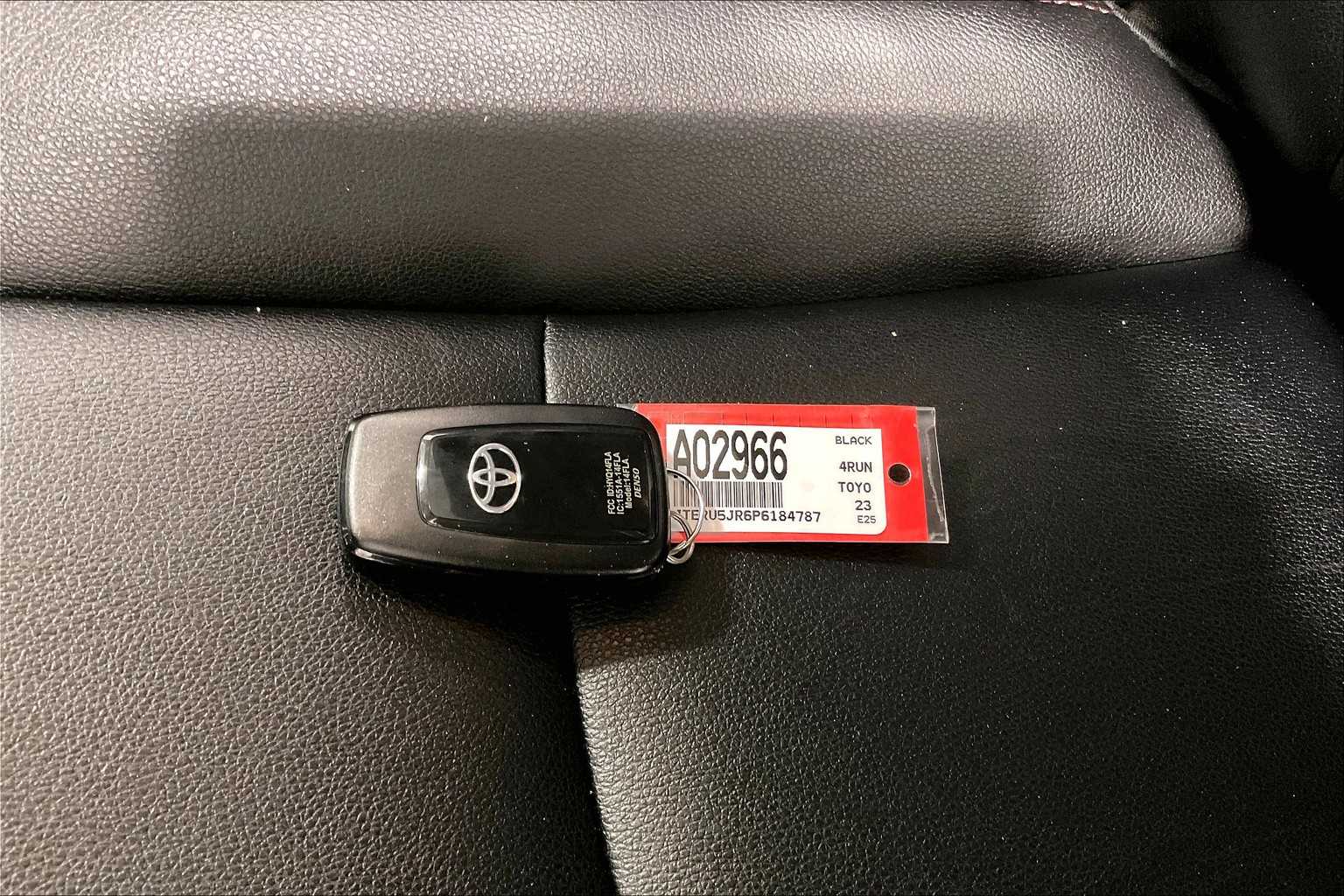 2023 Toyota 4Runner TRD Off Road Premium - Photo 31