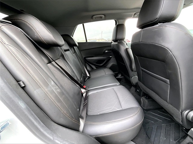 2022 Chevrolet Trax LT - Photo 15
