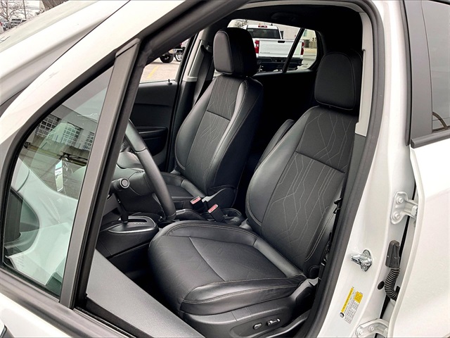 2022 Chevrolet Trax LT - Photo 10