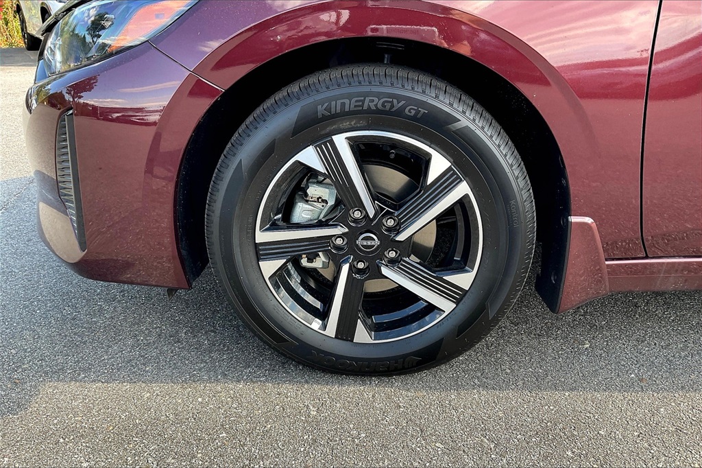 2025 Nissan Sentra SV - Photo 8