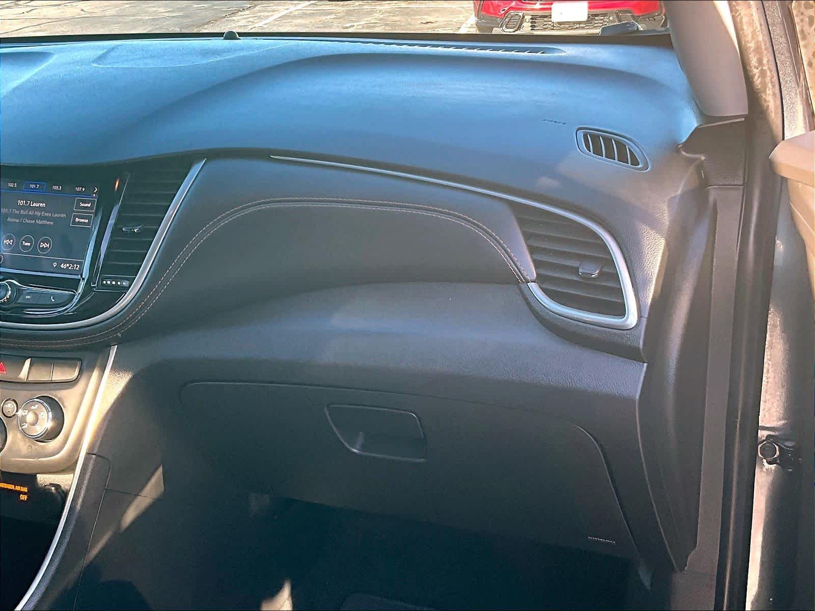 2022 Chevrolet Trax LT - Photo 13