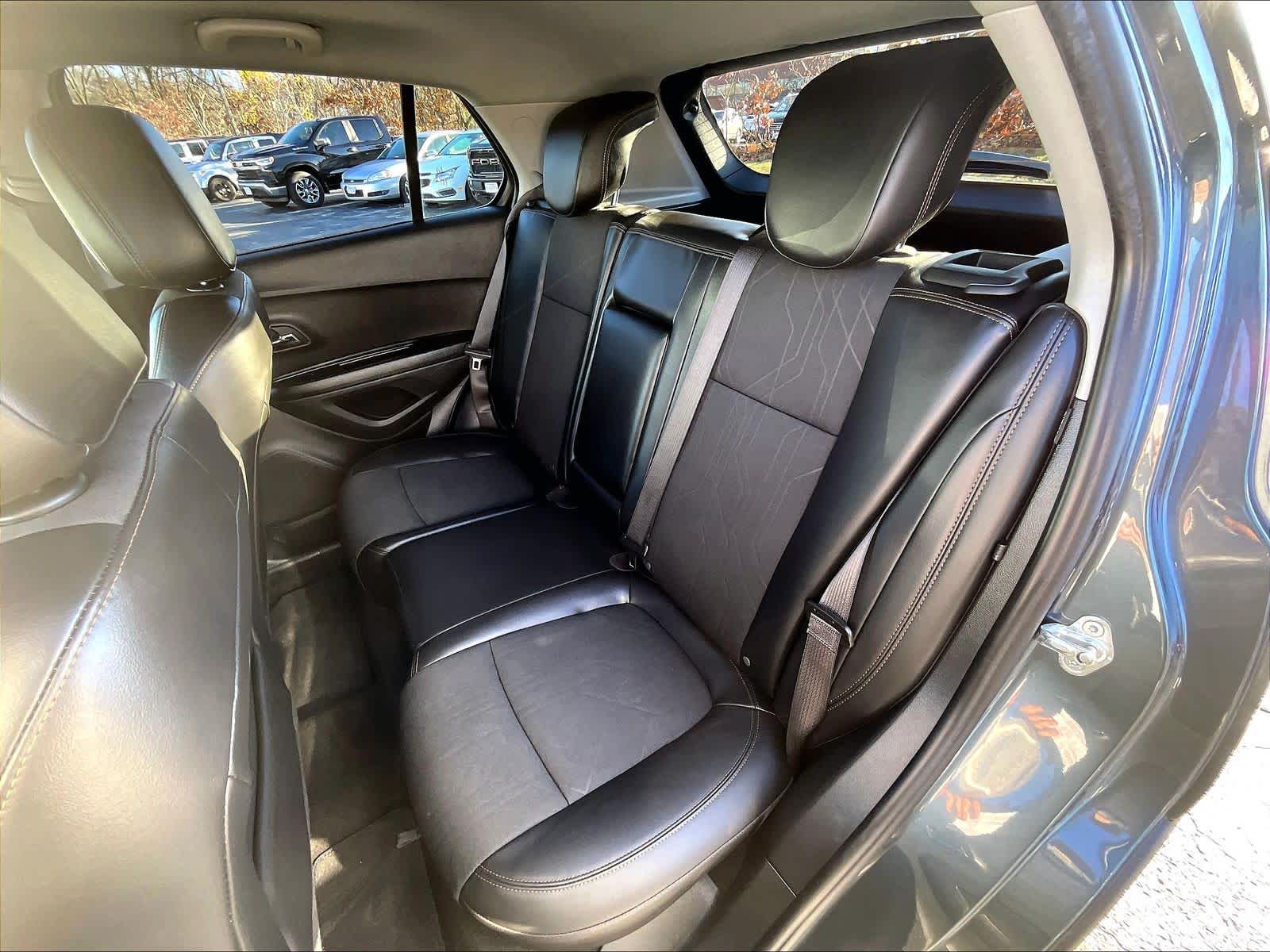 2022 Chevrolet Trax LT - Photo 14