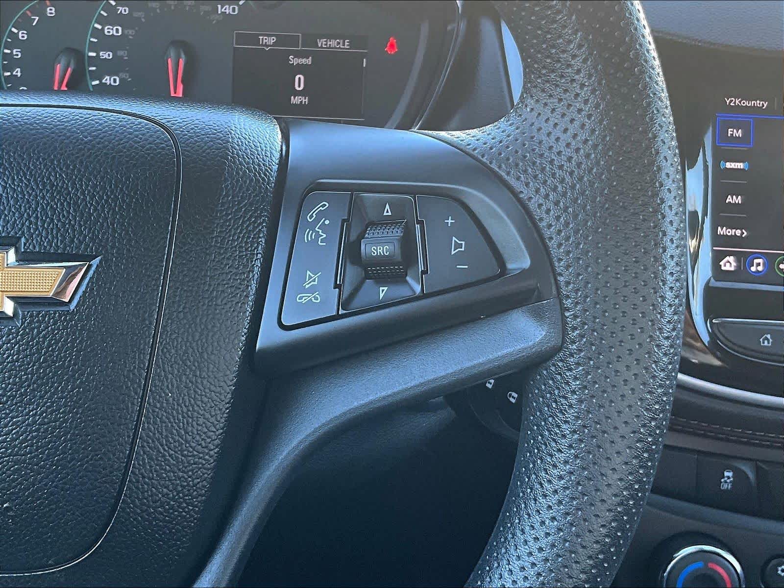 2022 Chevrolet Trax LT - Photo 24