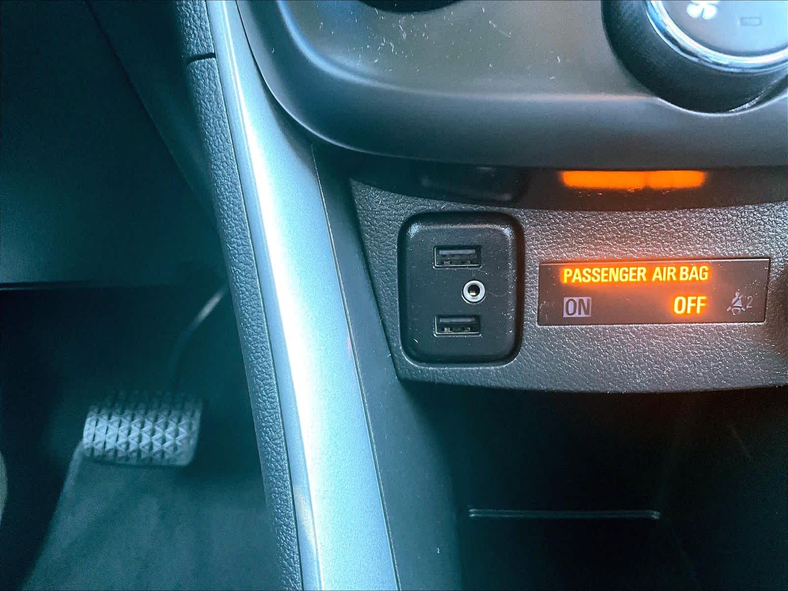 2022 Chevrolet Trax LT - Photo 27