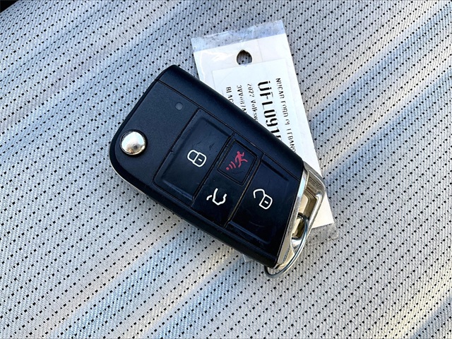 2022 Volkswagen Tiguan 2.0T S - Photo 11