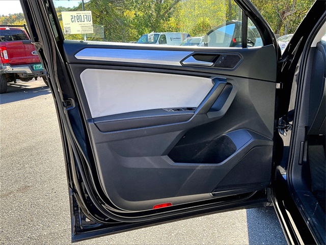 2022 Volkswagen Tiguan 2.0T S - Photo 18