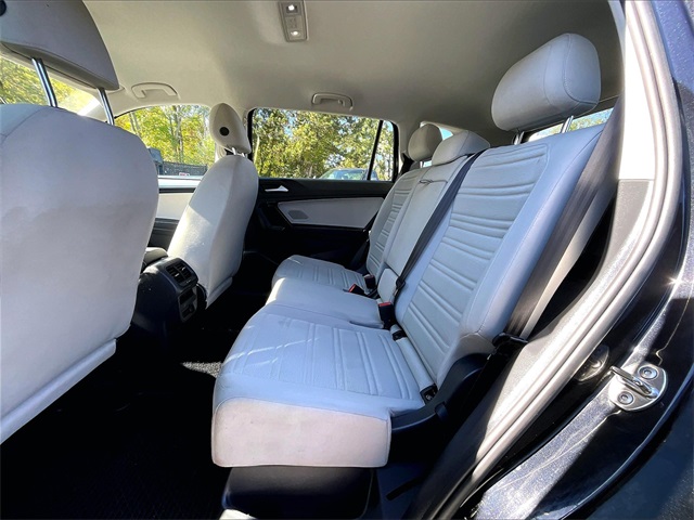 2022 Volkswagen Tiguan 2.0T S - Photo 21
