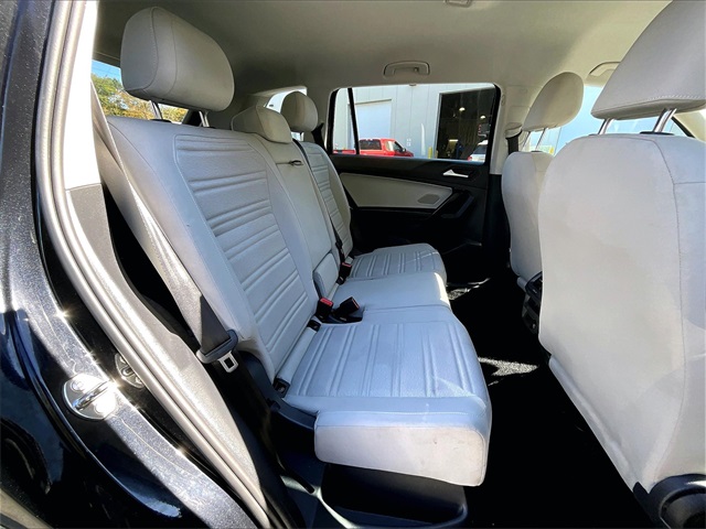 2022 Volkswagen Tiguan 2.0T S - Photo 22