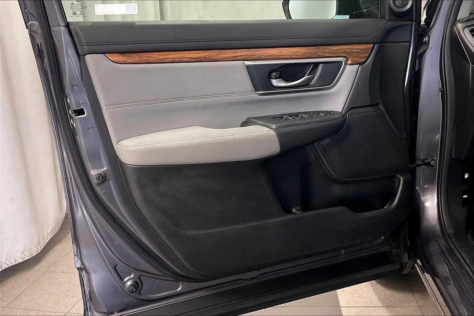 2019 Honda CR-V EX - Photo 9