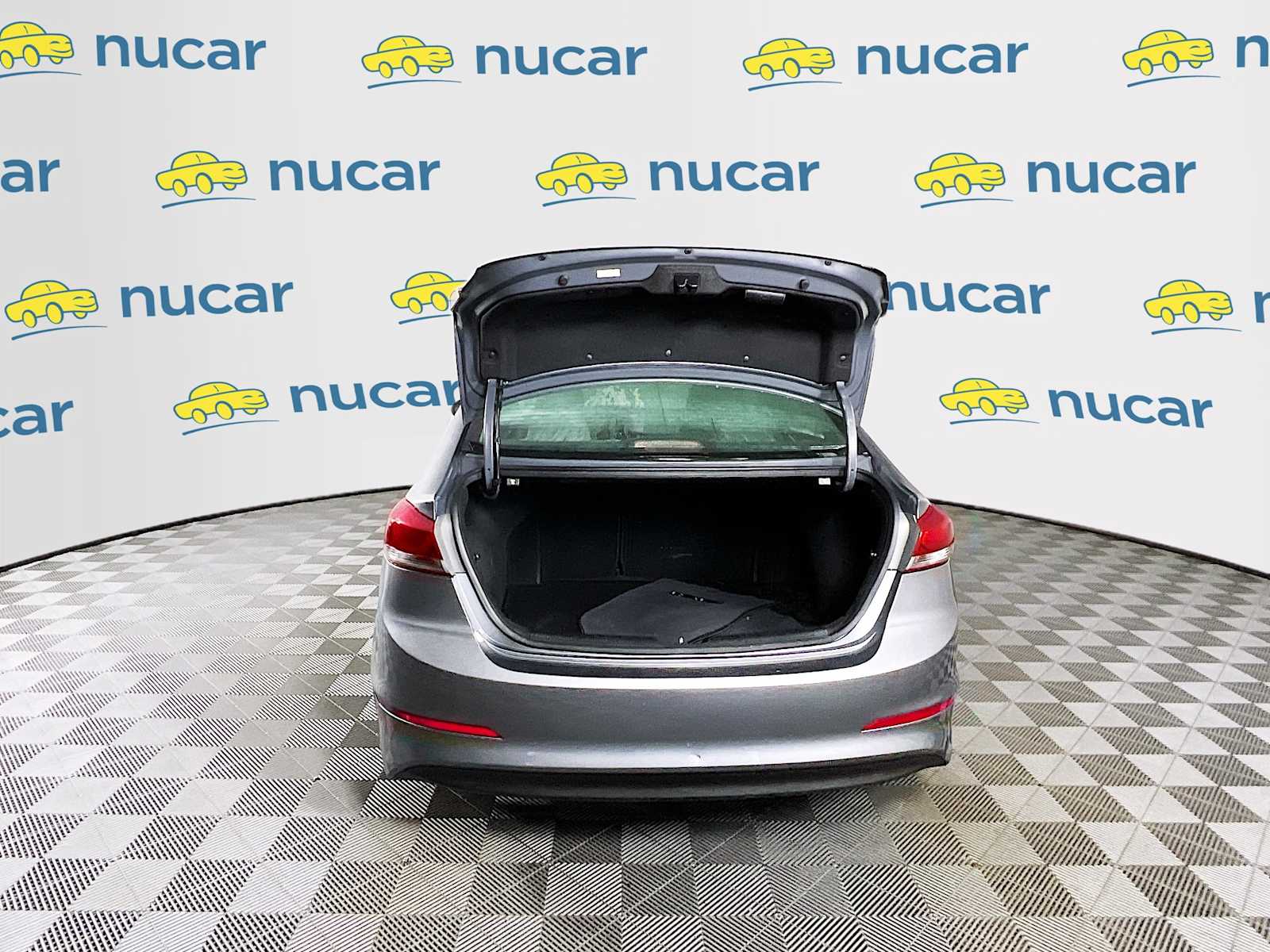 2017 Hyundai Elantra SE - Photo 25