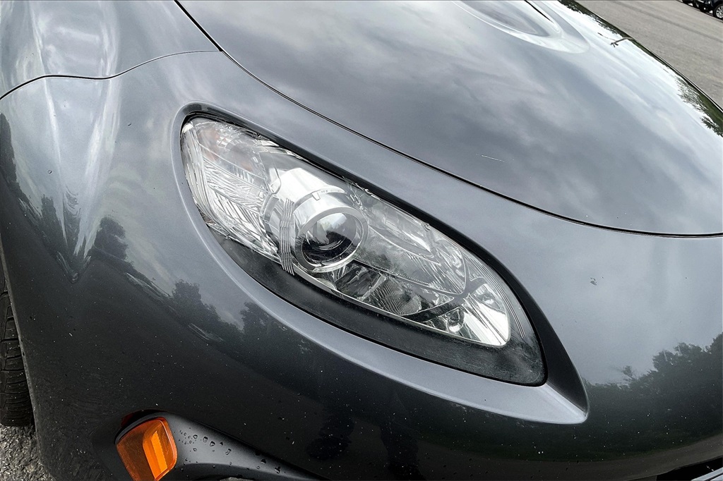 2014 Mazda Miata PRHT Grand Touring - Photo 24