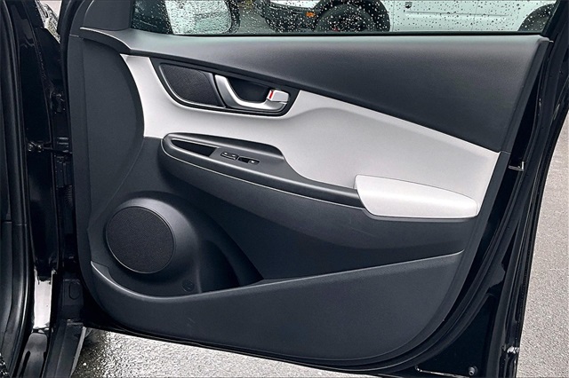 2022 Hyundai Kona SEL - Photo 20