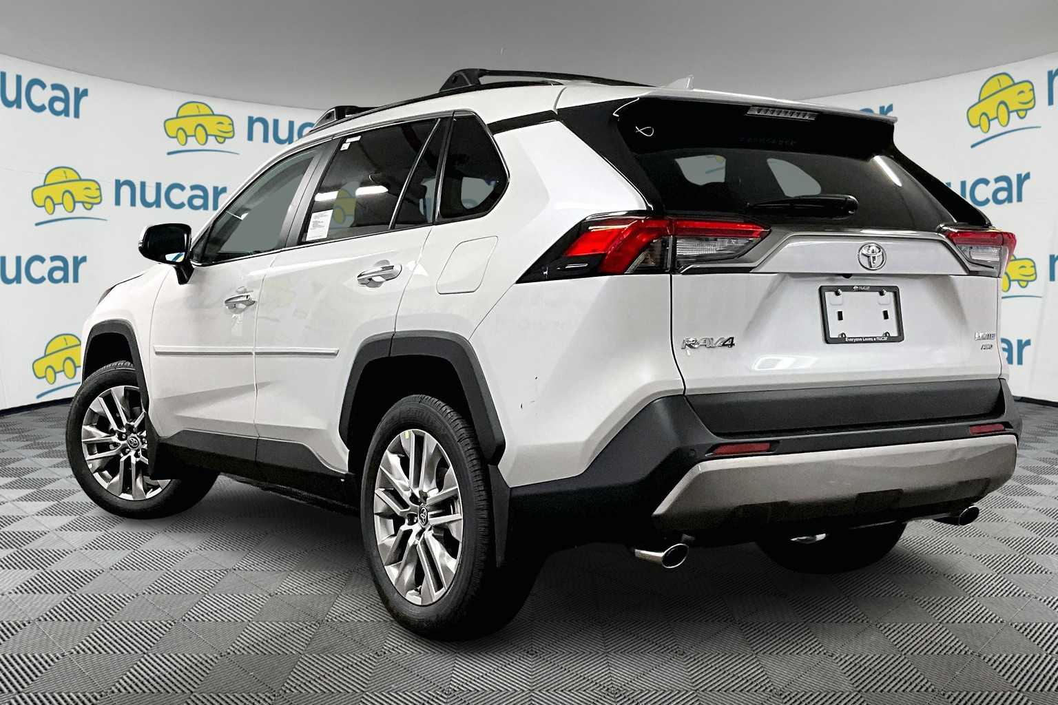 2025 Toyota RAV4 Limited - Photo 5
