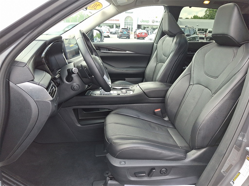 2023 INFINITI QX60 Sensory - Photo 14