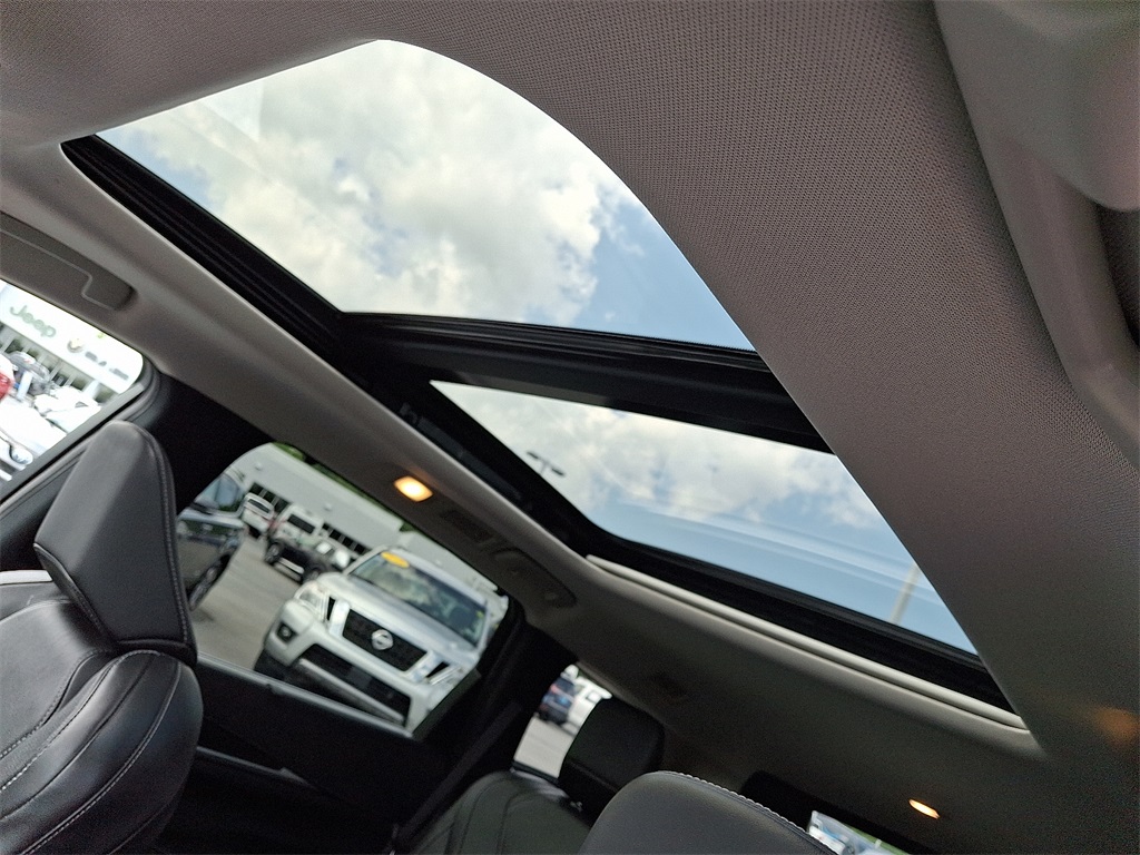 2023 INFINITI QX60 Sensory - Photo 15