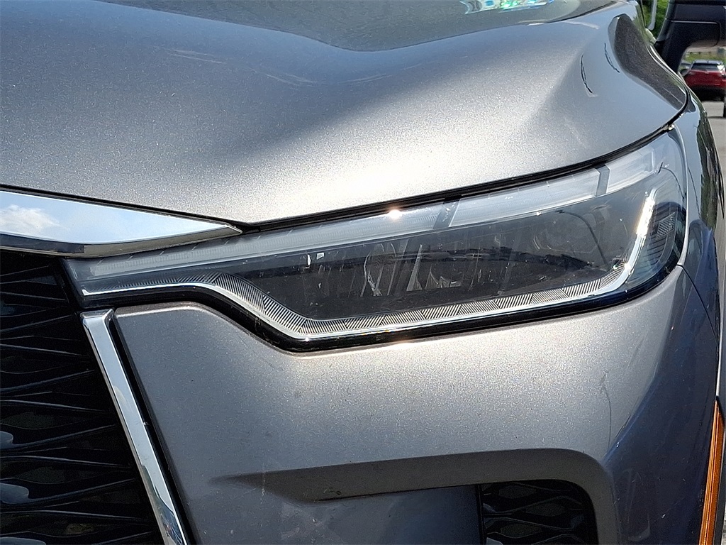 2023 INFINITI QX60 Sensory - Photo 8