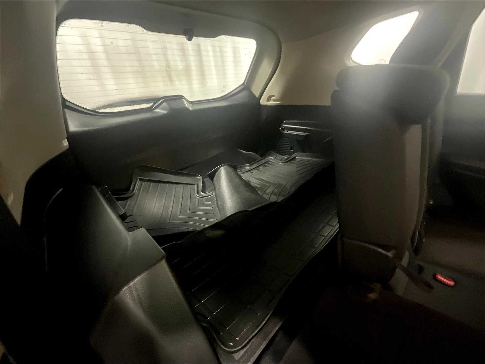 2019 Nissan Rogue SV - Photo 17