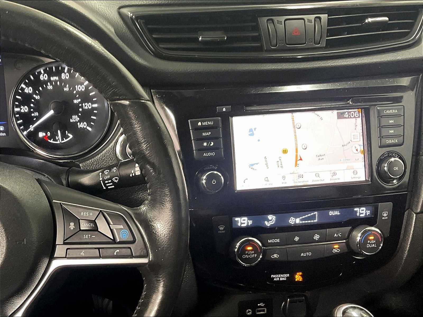 2019 Nissan Rogue SV - Photo 19