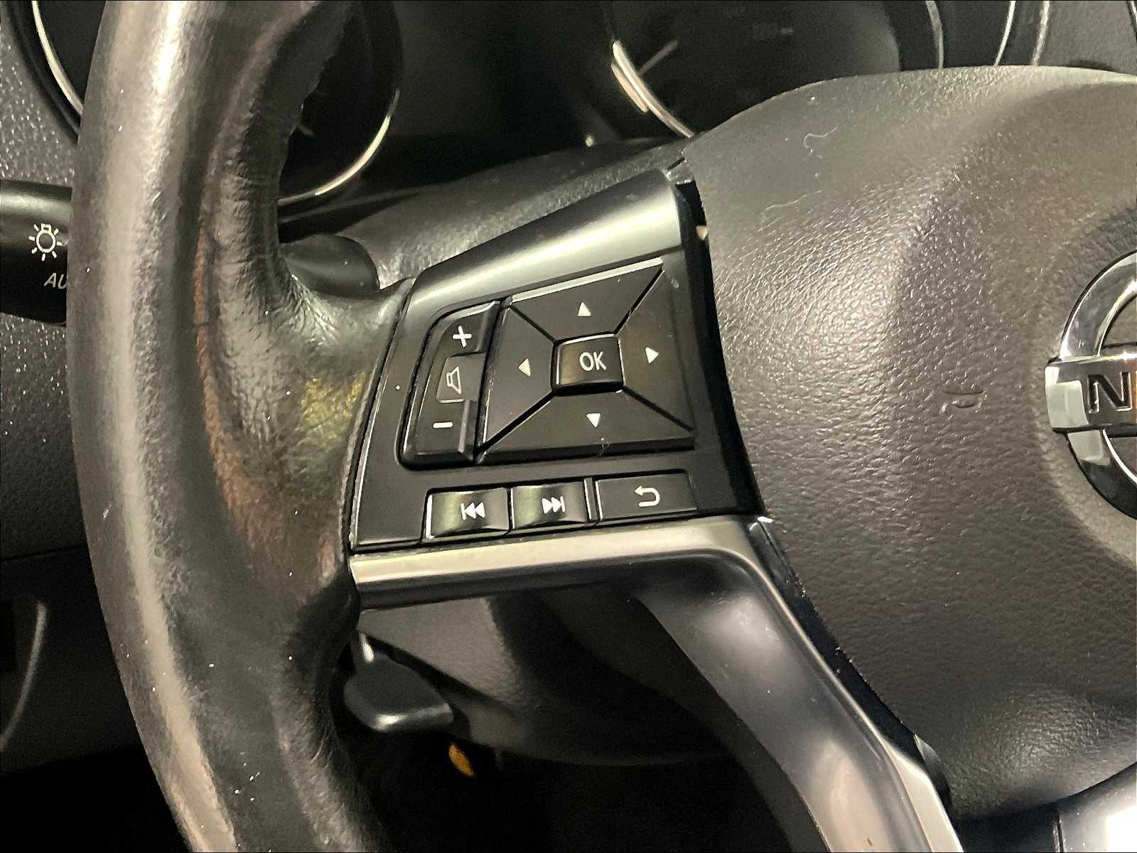 2019 Nissan Rogue SV - Photo 24