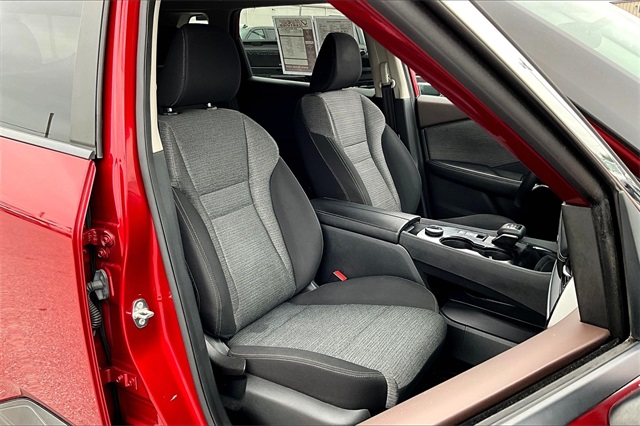 2021 Nissan Rogue S - Photo 11