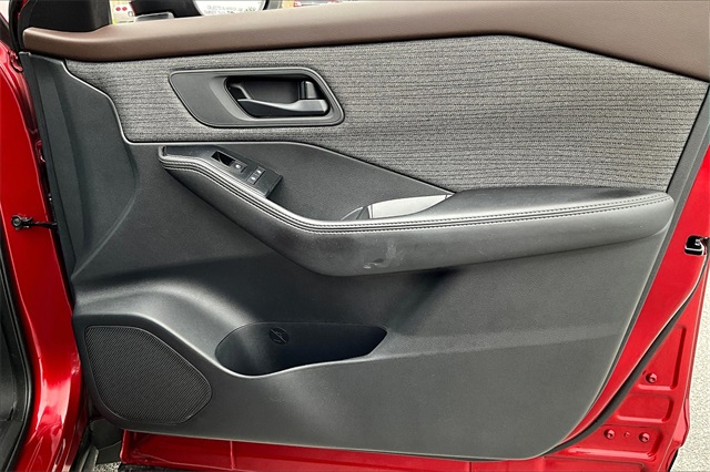 2021 Nissan Rogue S - Photo 12