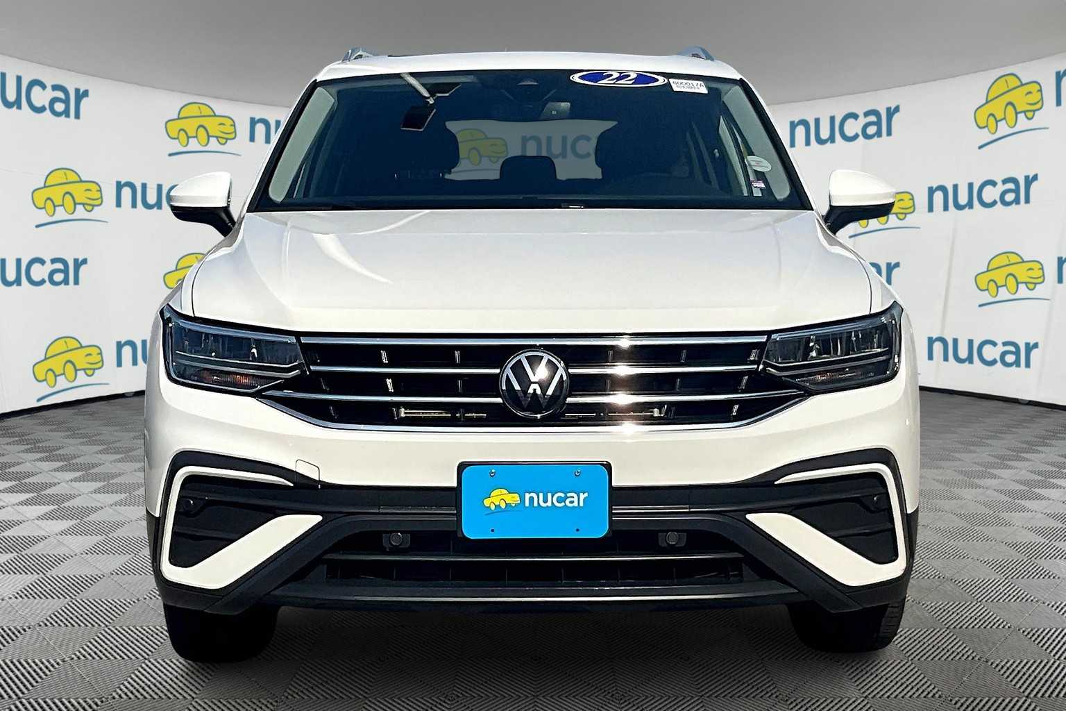 2022 Volkswagen Tiguan SE - Photo 2