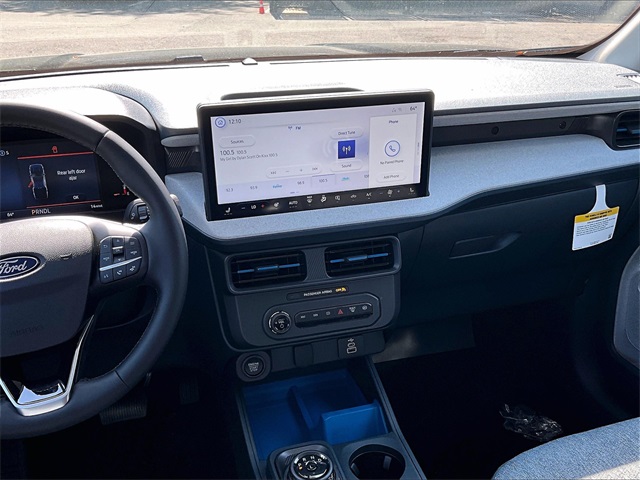 2025 Ford Maverick XLT - Photo 8