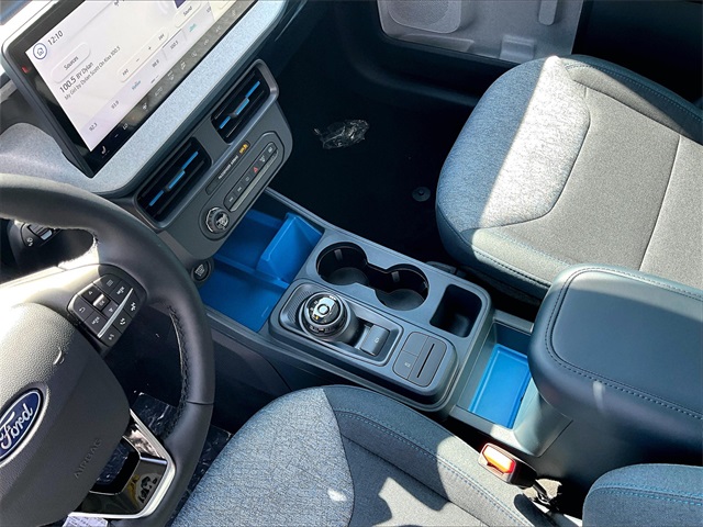 2025 Ford Maverick XLT - Photo 9