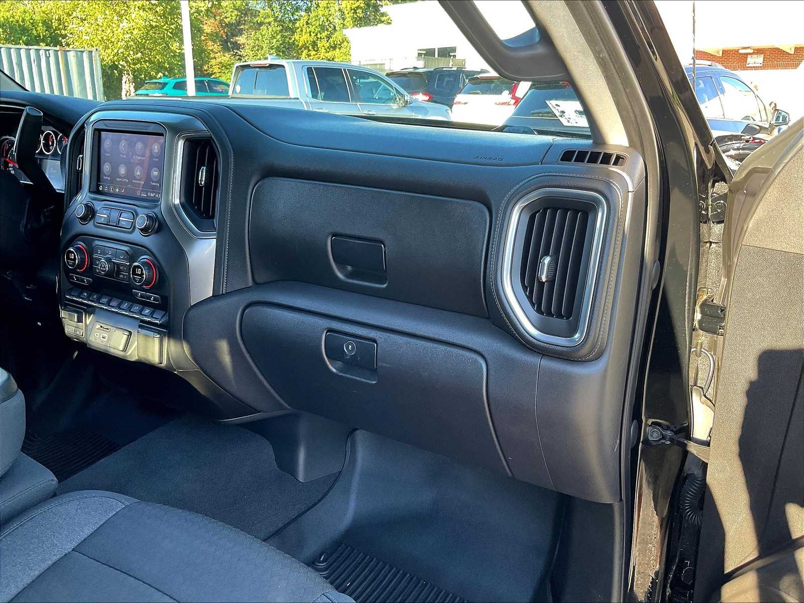 2020 Chevrolet Silverado 1500 LT - Photo 13
