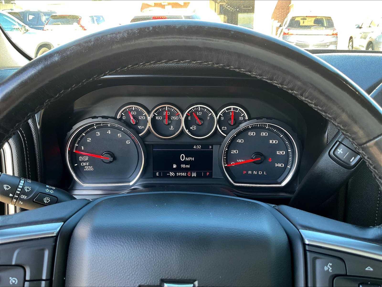 2020 Chevrolet Silverado 1500 LT - Photo 24