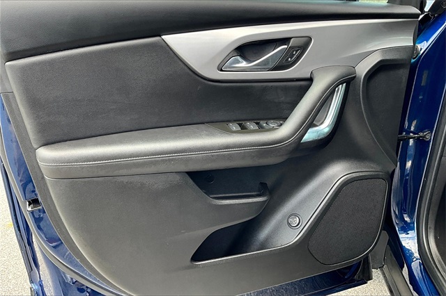 2022 Chevrolet Blazer LT - Photo 9