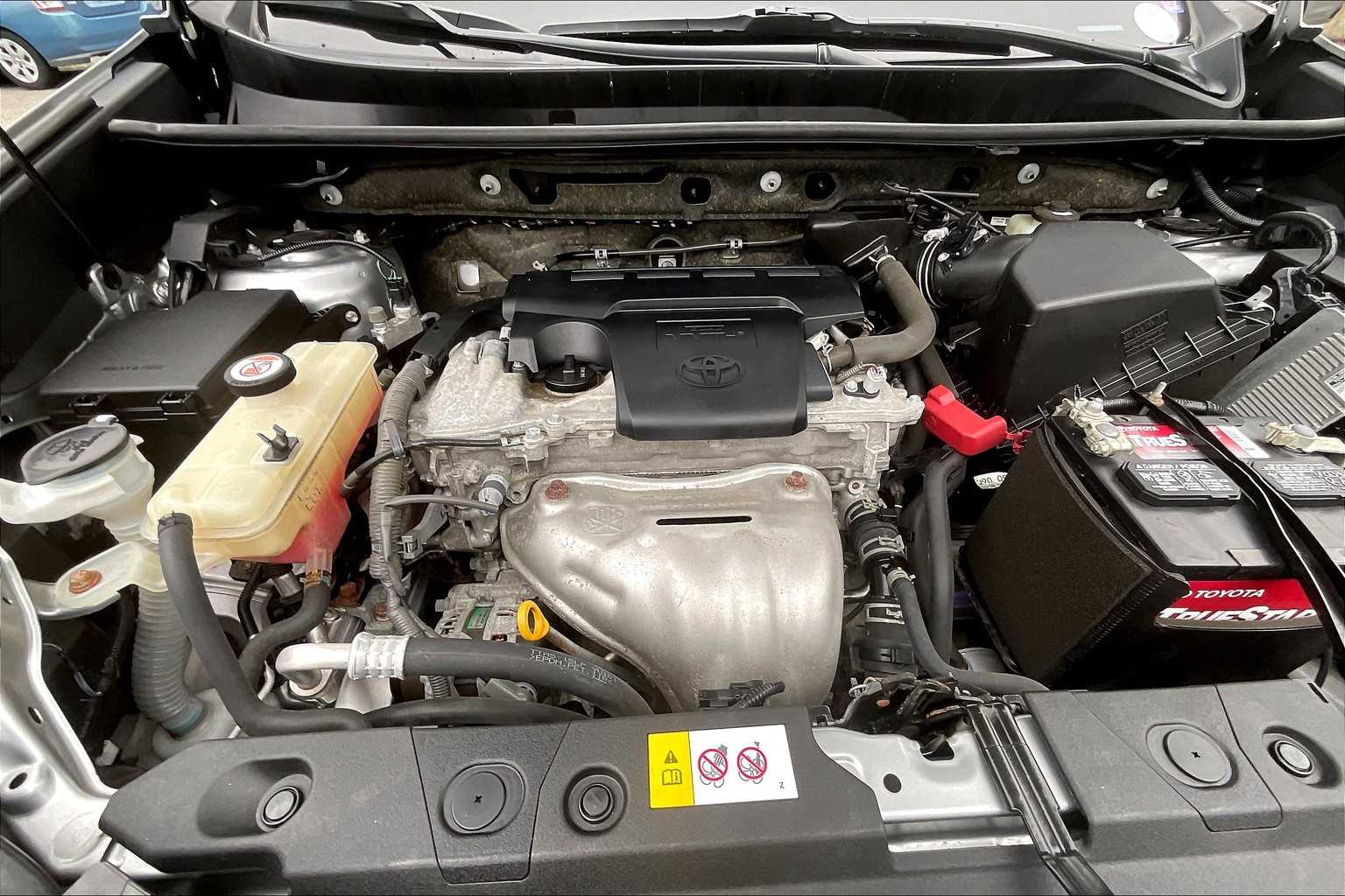 2018 Toyota RAV4 XLE - Photo 28